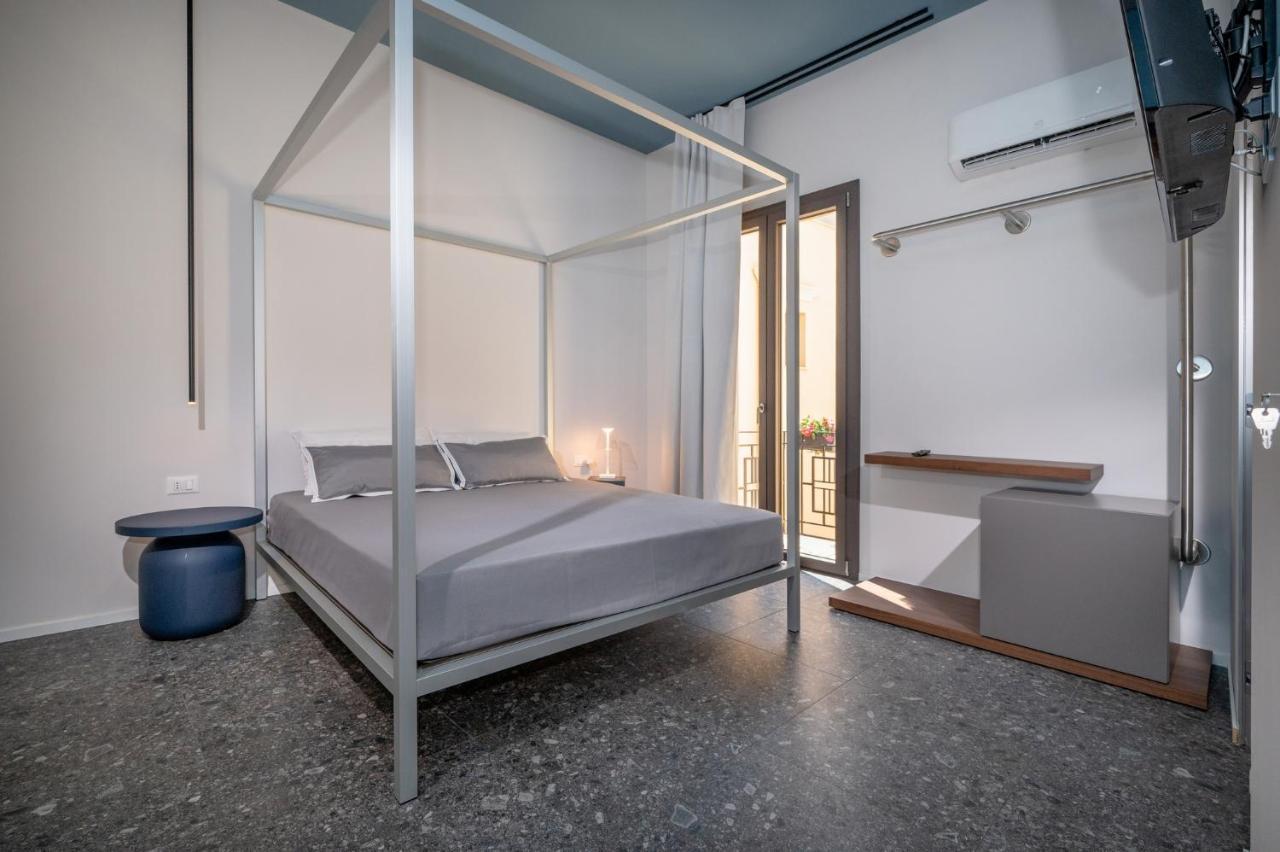 Bed 10.5 - Design Suite Castellammare del Golfo Kültér fotó